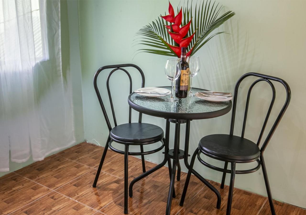 Cabanas Rio Escondido En La Fortuna 外观 照片