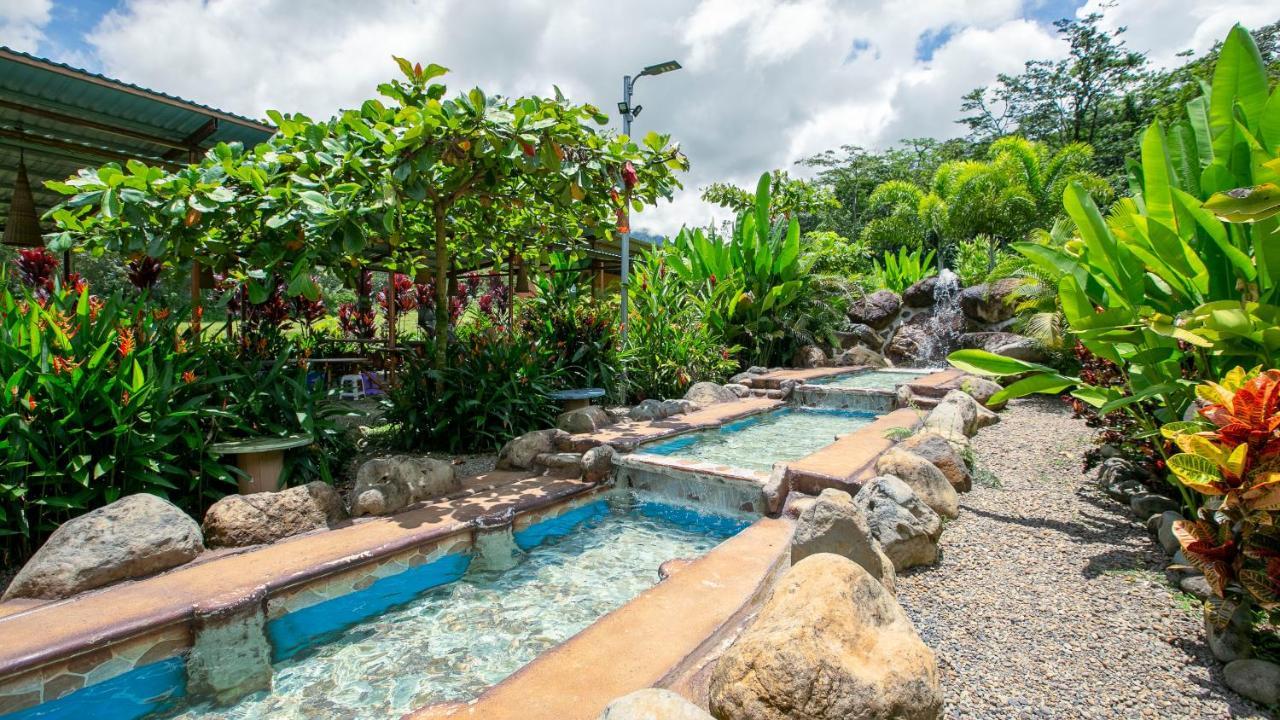 Cabanas Rio Escondido En La Fortuna 外观 照片
