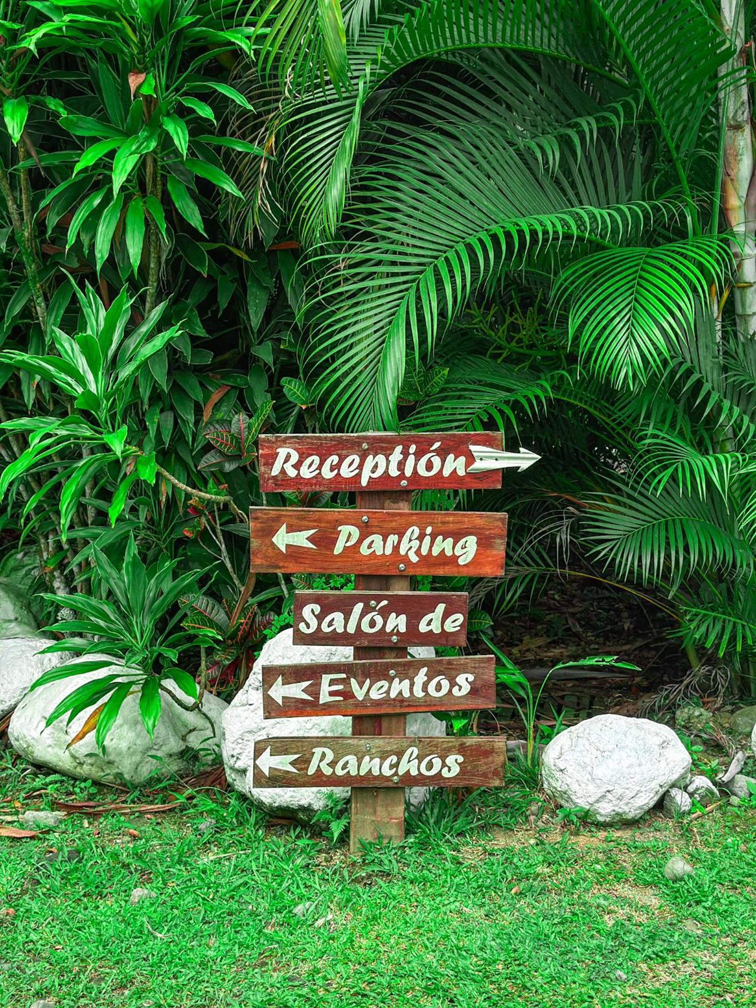 Cabanas Rio Escondido En La Fortuna 外观 照片