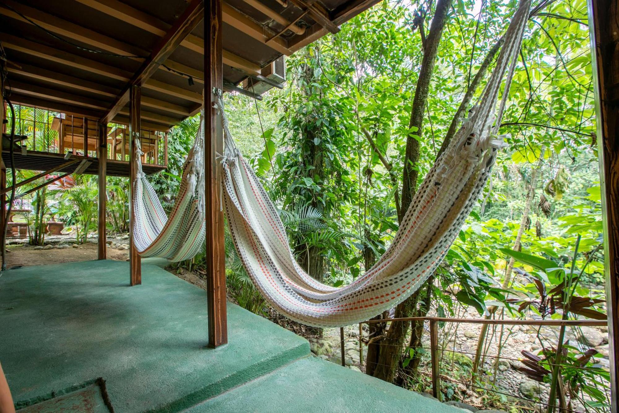Cabanas Rio Escondido En La Fortuna 外观 照片
