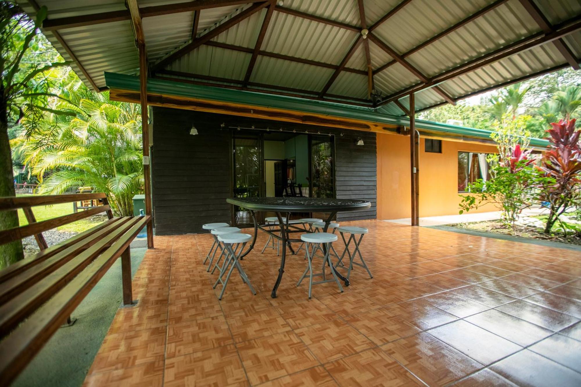 Cabanas Rio Escondido En La Fortuna 外观 照片