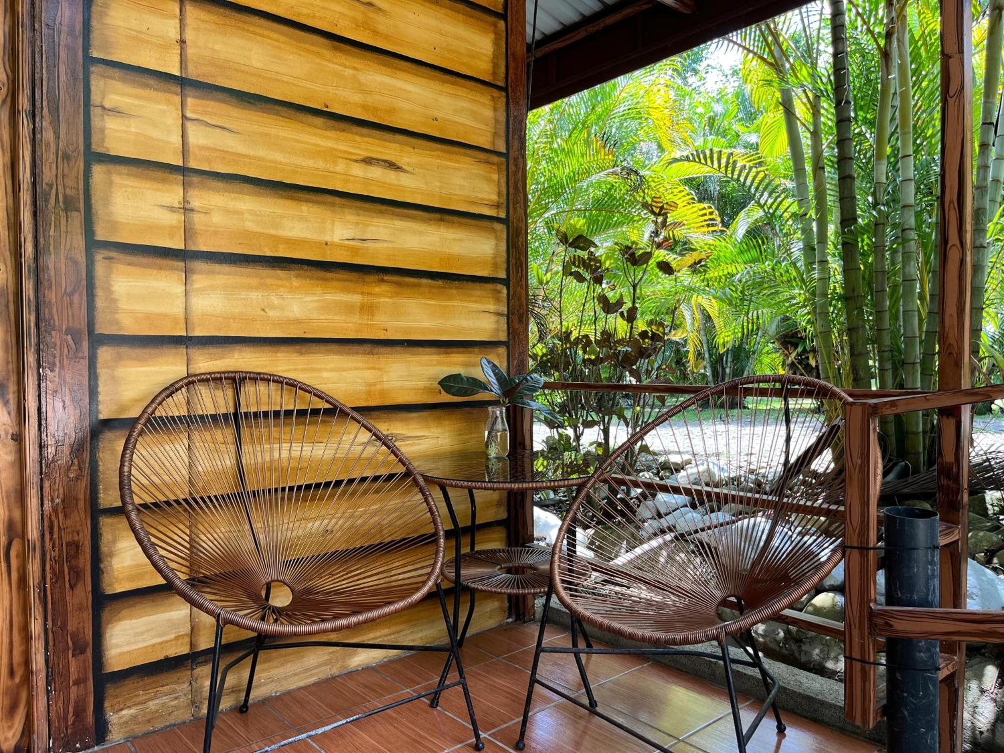 Cabanas Rio Escondido En La Fortuna 外观 照片