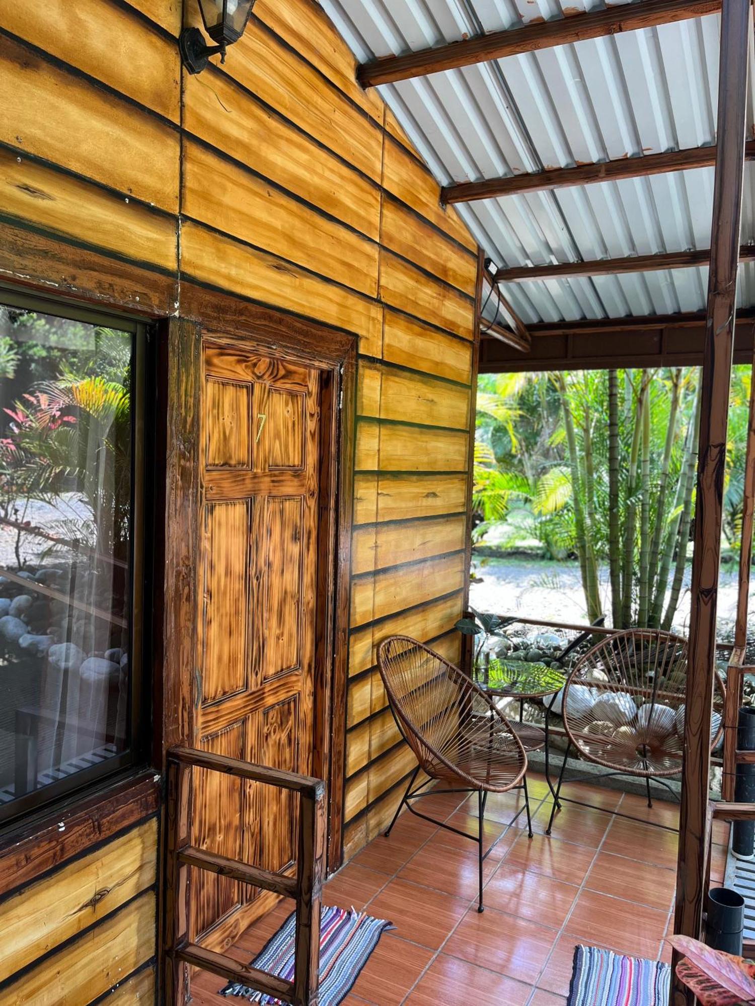 Cabanas Rio Escondido En La Fortuna 外观 照片